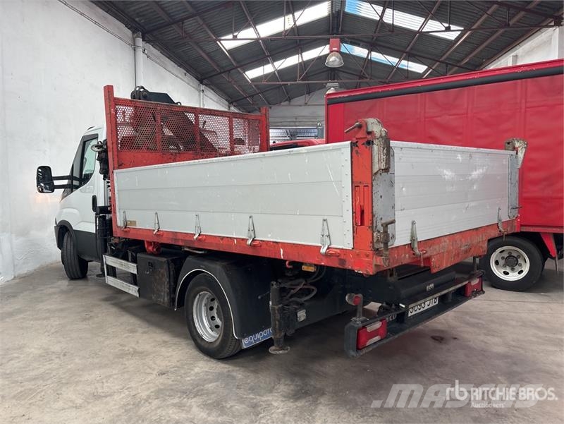 Iveco 70C21 4x2 Flatbed Truck with Crane Kraanaga veokid