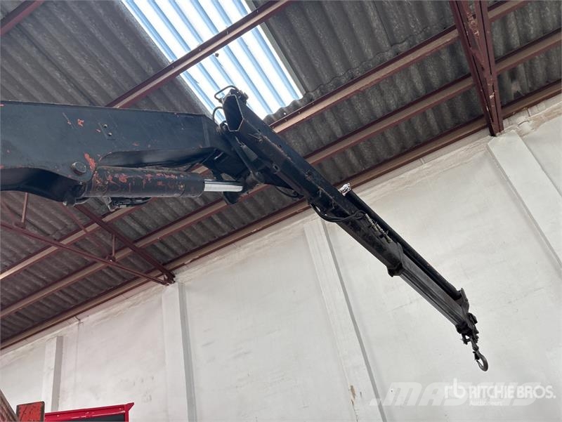 Iveco 70C21 4x2 Flatbed Truck with Crane Kraanaga veokid