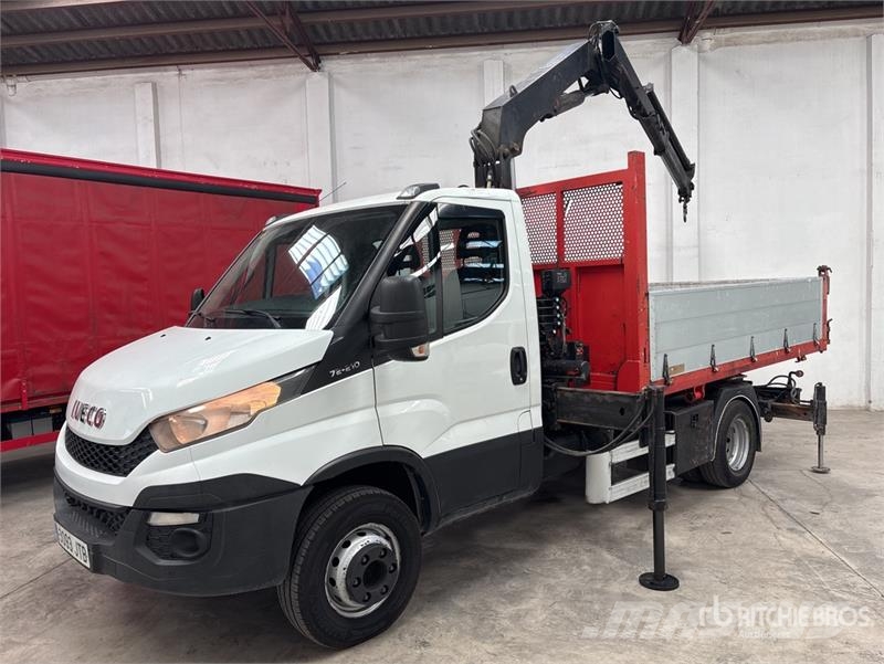 Iveco 70C21 4x2 Flatbed Truck with Crane Kraanaga veokid