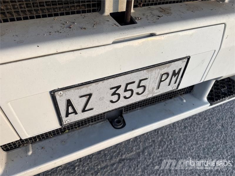 Iveco 722.A3 J2 6650 kg on Iveco Eurotech 240E42 6x2 Dum Kranwagen