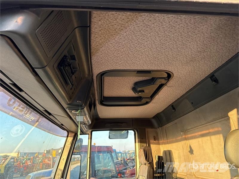 Iveco 722.A3 J2 6650 kg on Iveco Eurotech 240E42 6x2 Dum Kranwagen