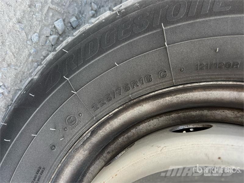 Iveco 75E14 4x2 Rollback Truck Hinausautot