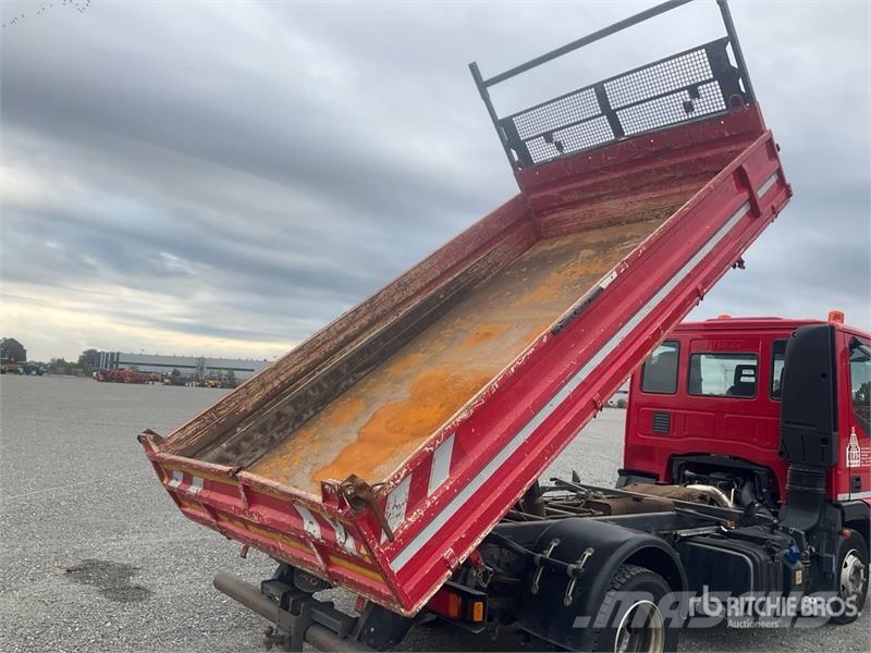 Iveco 80-220 EuroCargo 4x2 S/A Dump Truck Camion benne