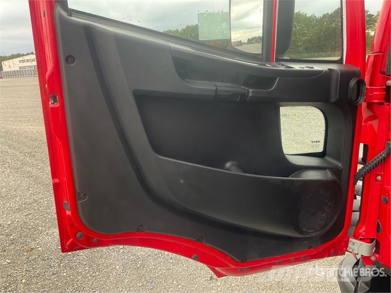 Iveco 80-220 EuroCargo 4x2 S/A Dump Truck Camion benne