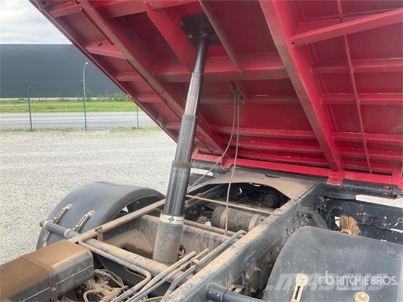 Iveco 80-220 EuroCargo 4x2 S/A Dump Truck Camion benne