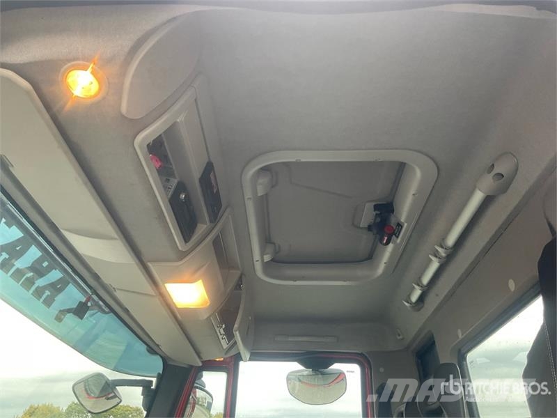 Iveco 80-220 EuroCargo 4x2 S/A Dump Truck Camion benne