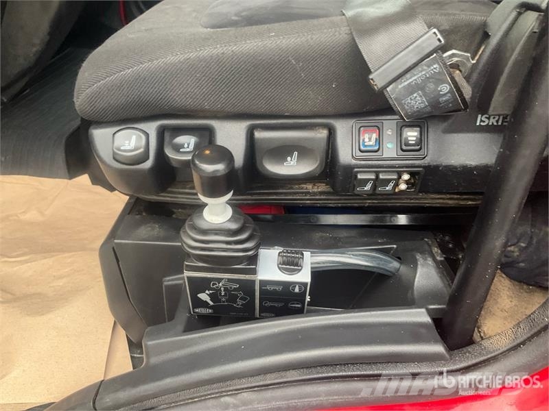 Iveco 80-220 EuroCargo 4x2 S/A Dump Truck Camion benne