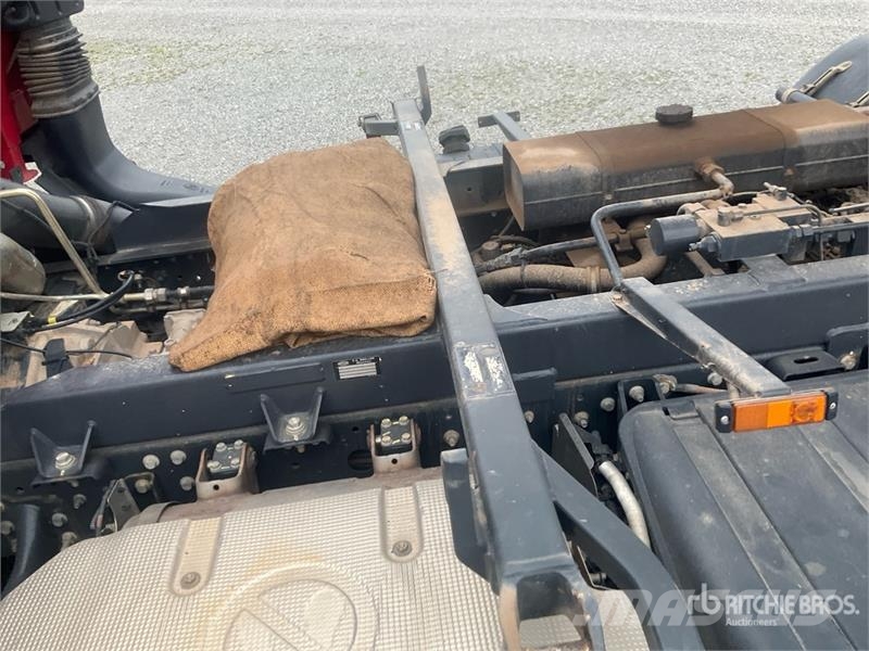 Iveco 80-220 EuroCargo 4x2 S/A Dump Truck Camion benne