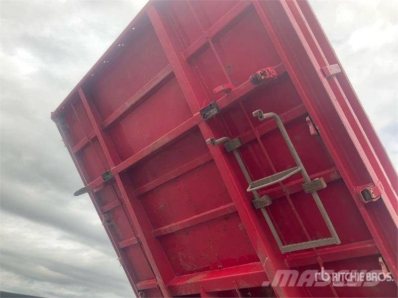 Iveco 80-220 EuroCargo 4x2 S/A Dump Truck Tipper trucks