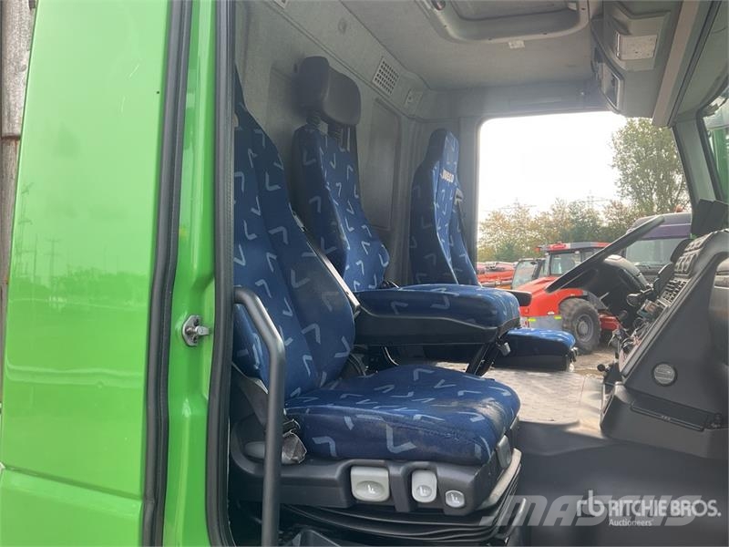 Iveco AD260S33X 6x2 Rear Loader Waste Collection Truck Atkritumu izvešanas transports