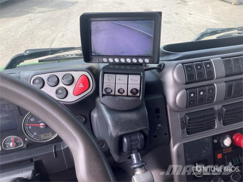 Iveco AD260S33X 6x2 Rear Loader Waste Collection Truck Atkritumu izvešanas transports