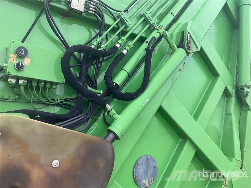 Iveco AD260S33X 6x2 Rear Loader Waste Collection Truck Atkritumu izvešanas transports
