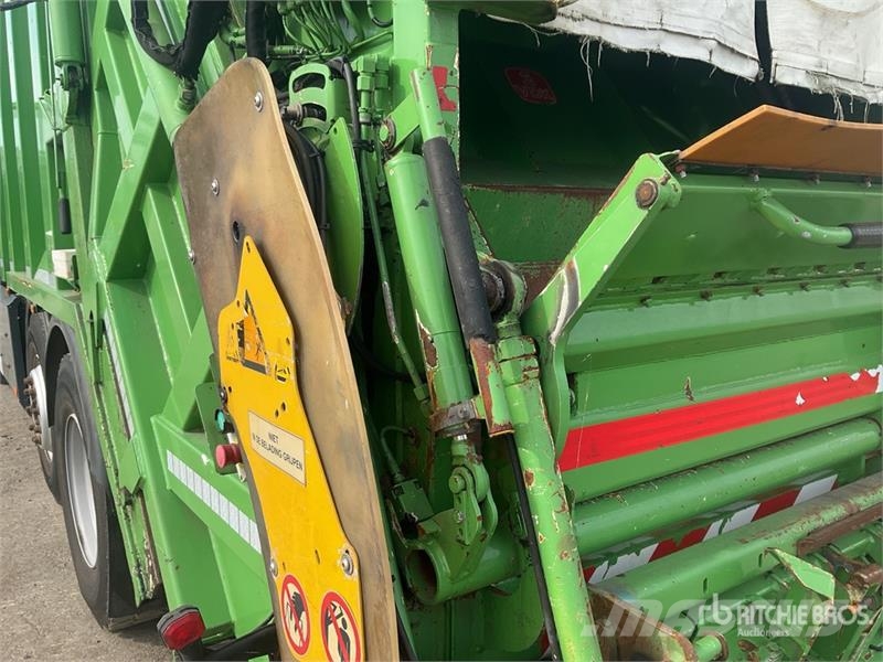 Iveco AD260S33X 6x2 Rear Loader Waste Collection Truck Atkritumu izvešanas transports