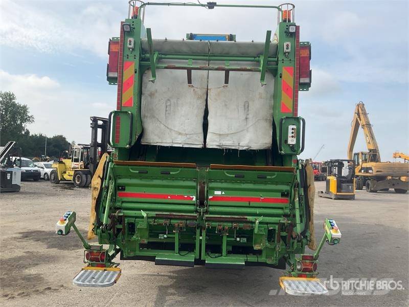 Iveco AD260S33X 6x2 Rear Loader Waste Collection Truck Atkritumu izvešanas transports