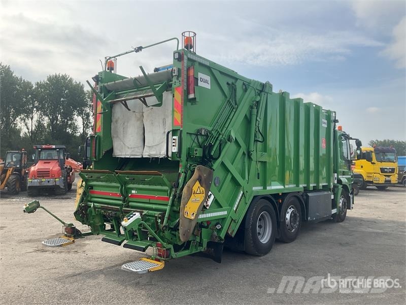Iveco AD260S33X 6x2 Rear Loader Waste Collection Truck Atkritumu izvešanas transports