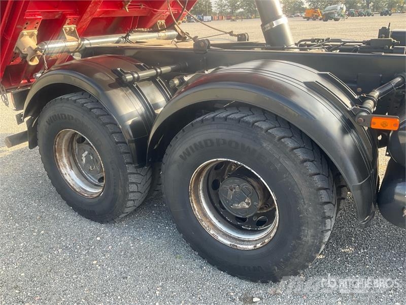Iveco AD360 6x4 T/A Dump Truck Caminhões basculantes
