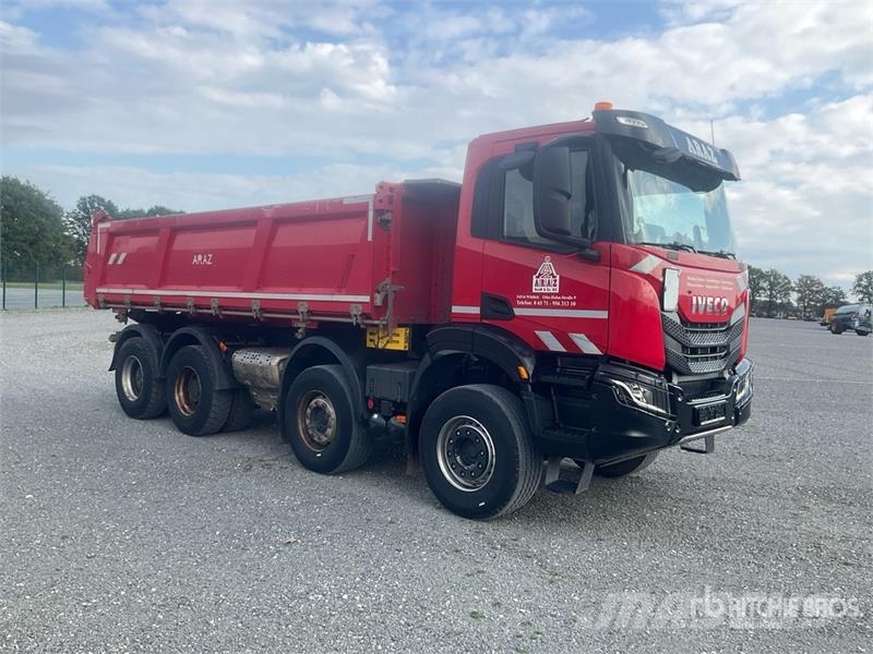 Iveco AD360H X-Way 480 8x4 Twin-Steer Tri/A Dump Truck Bañeras basculantes usadas