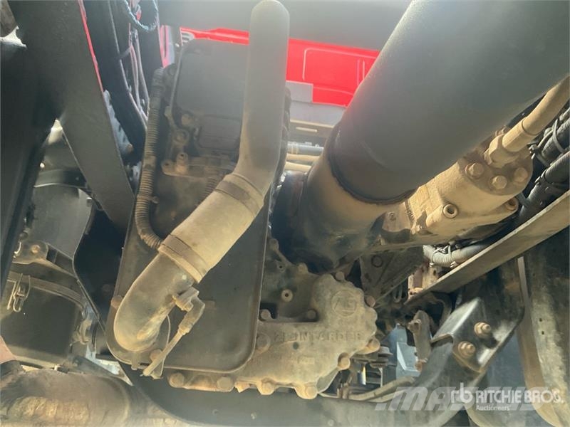 Iveco AD360HX 6x4 T/A Dump Truck Camion benne