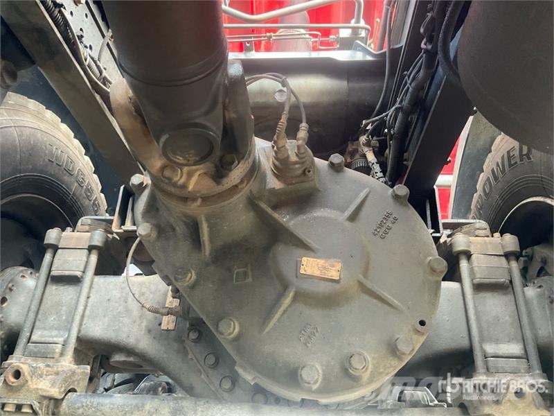 Iveco AD360HX 6x4 T/A Dump Truck Camion benne