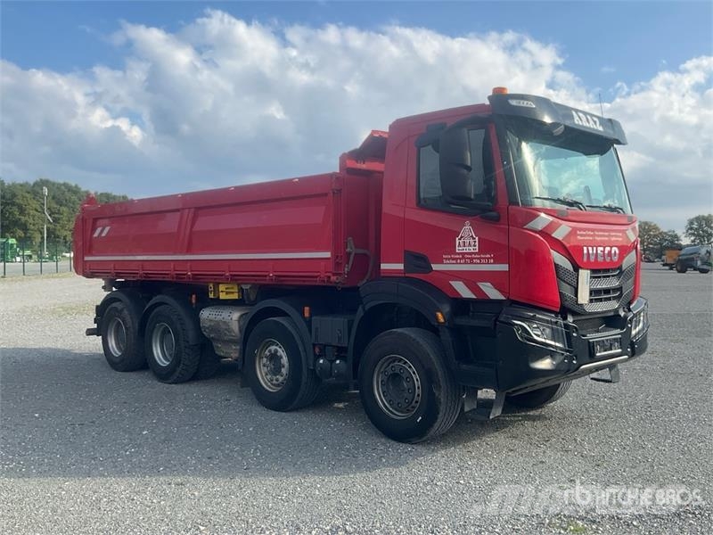 Iveco AD360HX 8x4 Twin-Steer Tri/A Dump Truck شاحنات قلابة