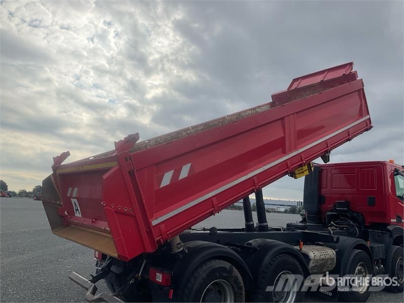 Iveco AD360HX 8x4 Twin-Steer Tri/A Dump Truck شاحنات قلابة
