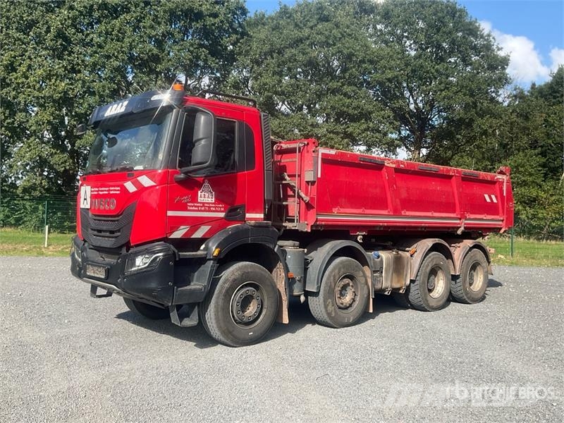 Iveco AD360HX 8x4 Twin-Steer Tri/A Dump Truck Kipper