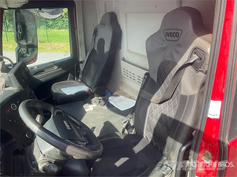 Iveco AD360HX 8x4 Twin-Steer Tri/A Dump Truck Kipper