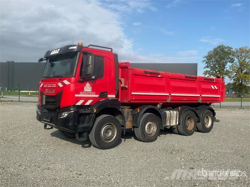 Iveco AD360HX 8x4 Twin-Steer Tri/A Dump Truck شاحنات قلابة