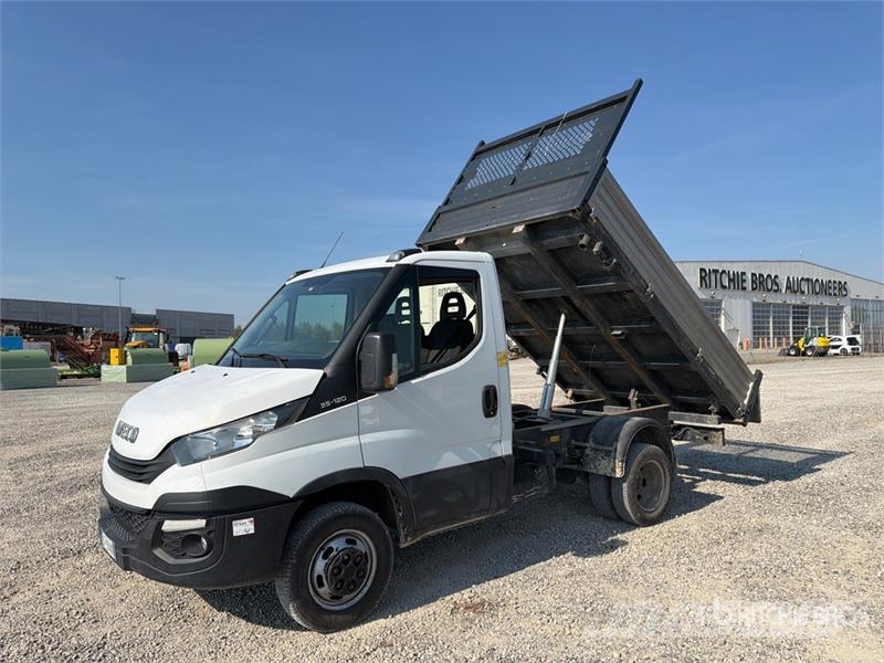 Iveco Daily Caminhões basculantes