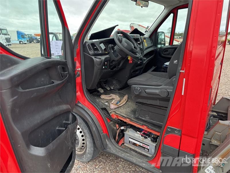 Iveco Daily Auto korvtõstukid