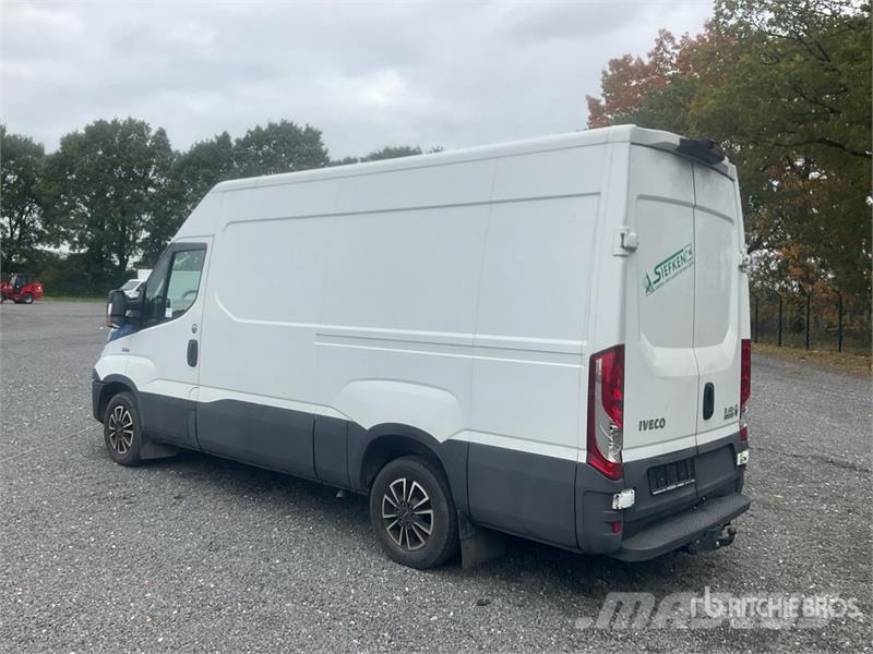 Iveco Daily Dostavna vozila / kombiji