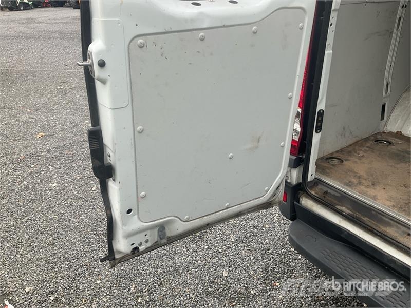Iveco Daily Dostavna vozila / kombiji