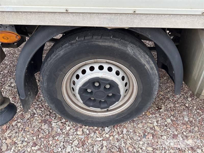 Iveco Daily Auto korvtõstukid