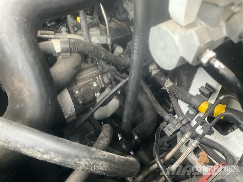 Iveco Daily Dostavna vozila / kombiji