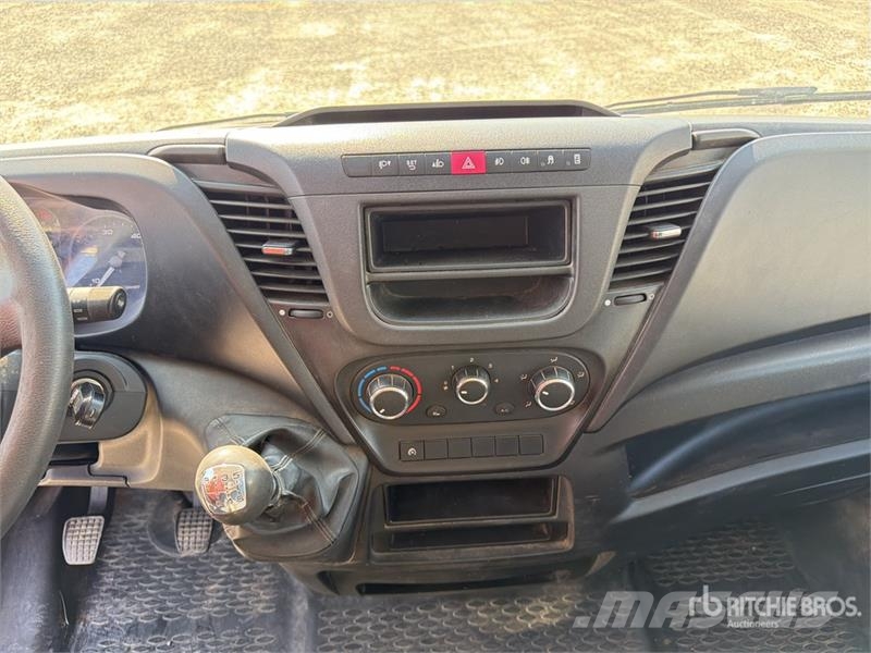 Iveco Daily Caminhões basculantes