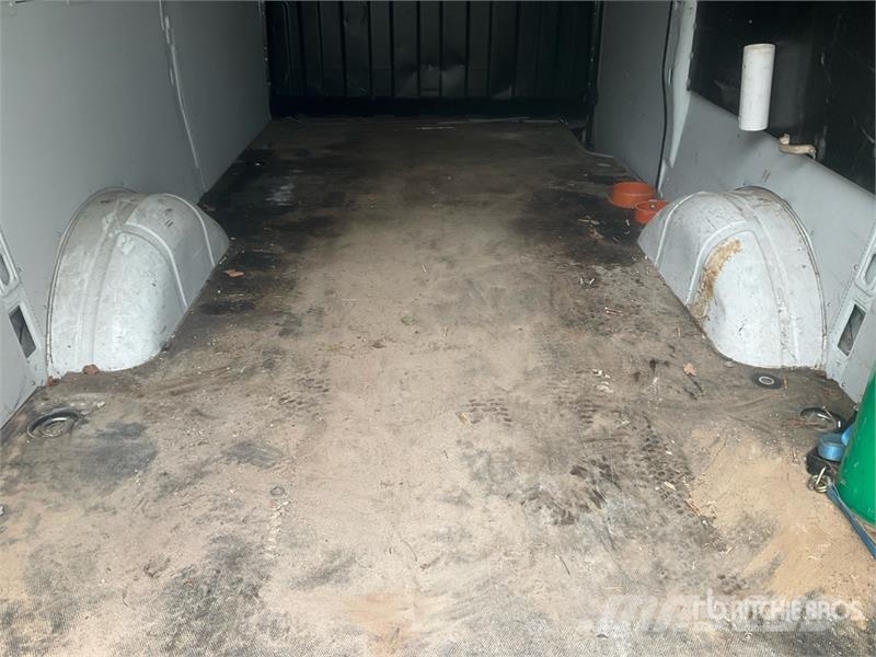 Iveco Daily Dostavna vozila / kombiji