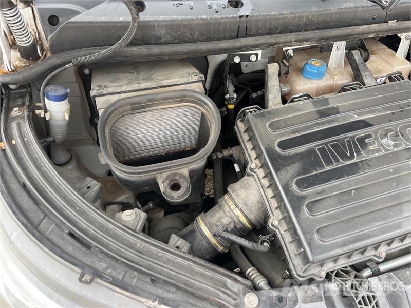 Iveco Daily 35-120 Camion Benne Dump Truck Billenő teherautók
