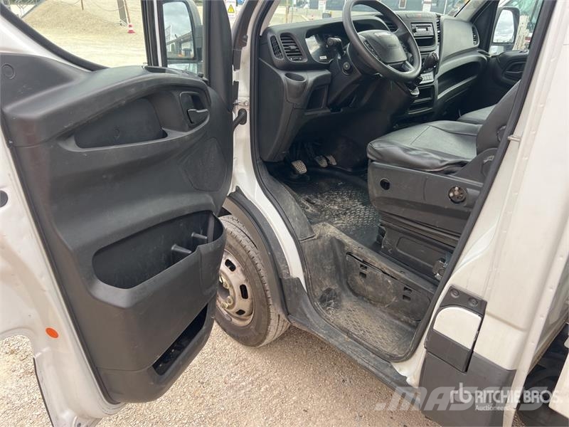 Iveco Daily 35-120 Camion Benne Dump Truck Billenő teherautók