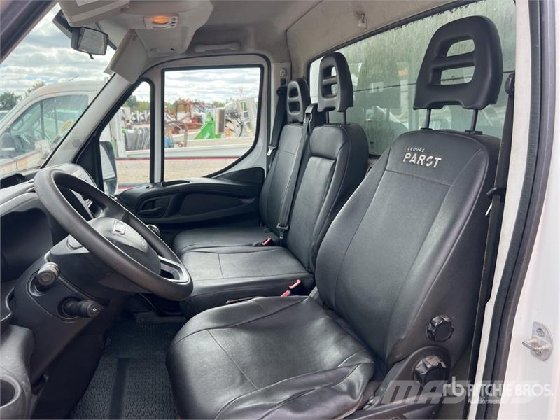 Iveco Daily 35-120 Camion Benne Dump Truck Billenő teherautók