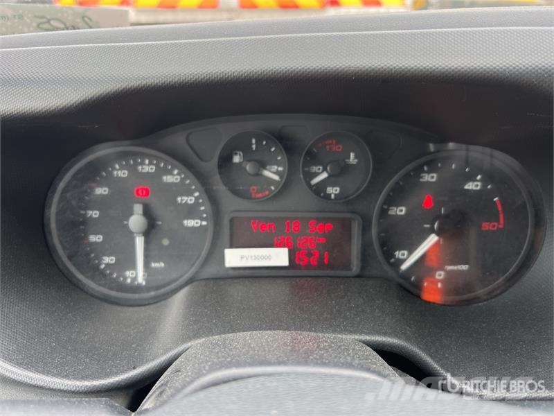Iveco Daily 35-120 Camion Benne Dump Truck Billenő teherautók