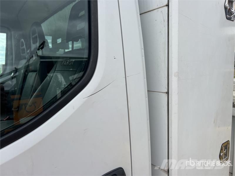 Iveco Daily 35-120 Camion Benne Dump Truck Billenő teherautók
