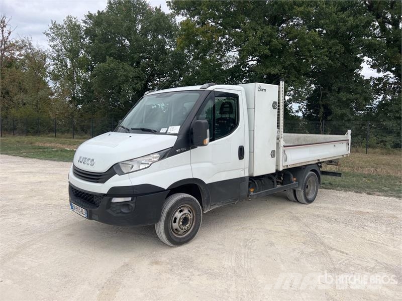 Iveco Daily 35-120 Camion Benne Dump Truck Billenő teherautók