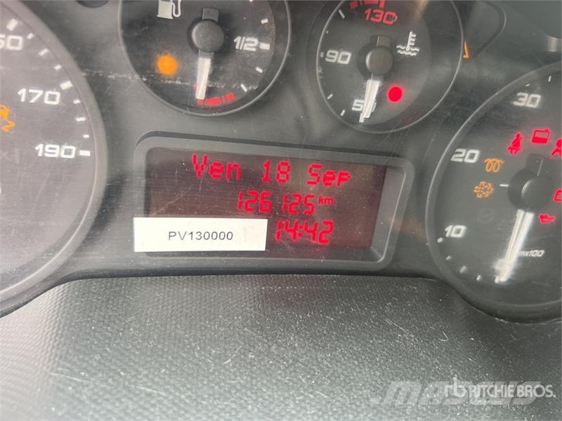 Iveco Daily 35-120 Camion Benne Dump Truck Billenő teherautók