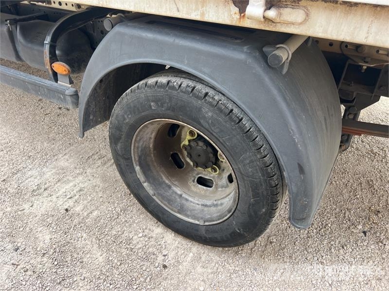 Iveco Daily 35-120 Camion Benne Dump Truck Billenő teherautók