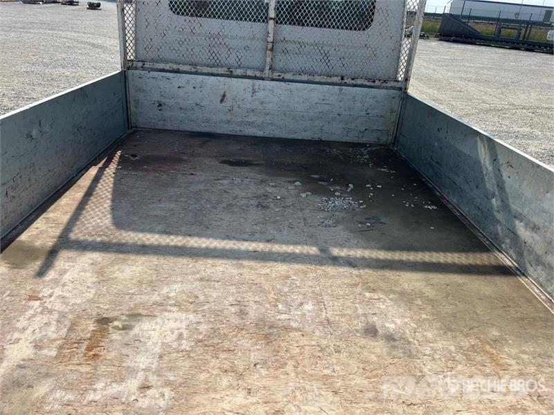 Iveco Daily 35-120 Crew Cab Flatbed Truck Flatbed / Dropside trucks