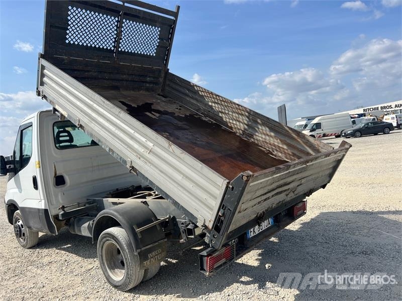 Iveco Daily 35-120 Dump Truck Pašizgāzējs