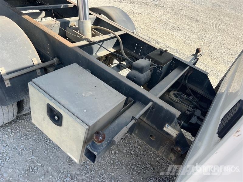 Iveco Daily 35-120 Dump Truck Pašizgāzējs