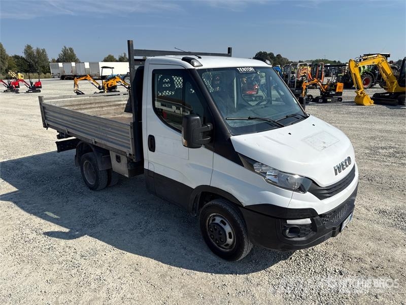 Iveco Daily 35-120 Dump Truck Caminhões basculantes