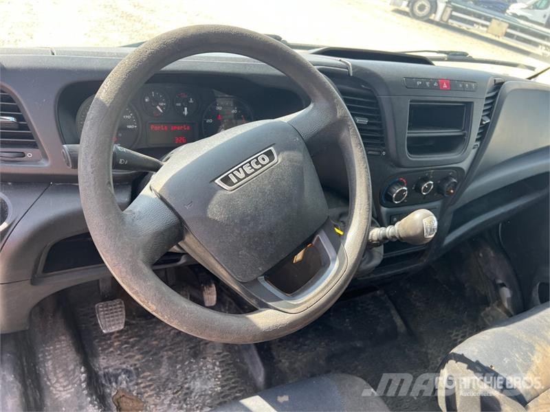 Iveco Daily 35-120 Dump Truck Pašizgāzējs
