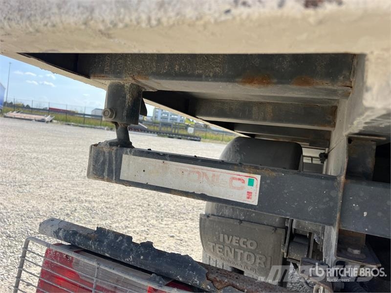 Iveco Daily 35-120 Dump Truck Pašizgāzējs